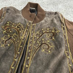 Bob Mackie wearable art shaket